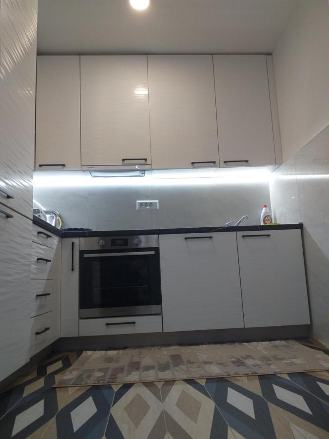 Trosoban Apartman Sarajevo, Ilidza Centar Eksteriør billede